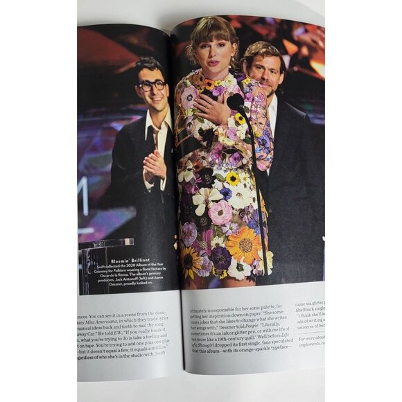 Taylor Swift People Magazine A - Z The Life of This Showgirl Exclusive Interview - Picture 5 of 6